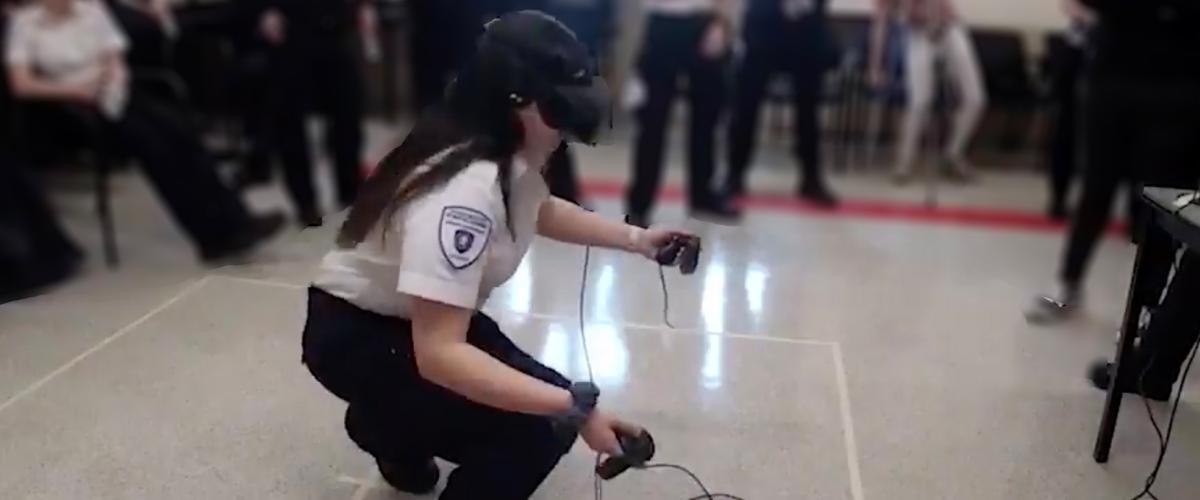 Paramedic students test out virtual reality training tool.
