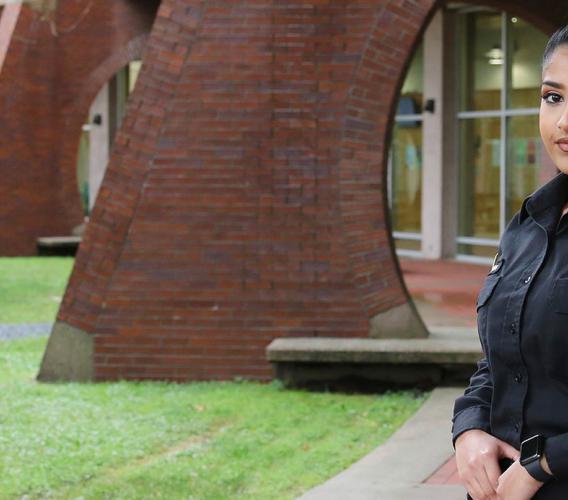 Navi Dosanjh’s JIBC Bachelor of Law Enforcement Studies degree not only helped her secure a job with BC Corrections but it assisted her in her volunteer role as a reserve constable with Abbotsford Police Department during a hostage situation.