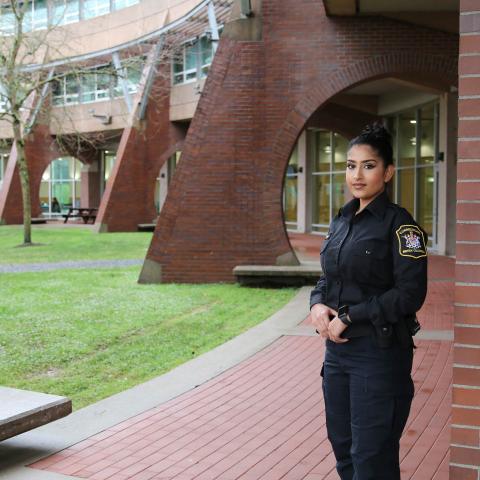 Navi Dosanjh’s JIBC Bachelor of Law Enforcement Studies degree not only helped her secure a job with BC Corrections but it assisted her in her volunteer role as a reserve constable with Abbotsford Police Department during a hostage situation.